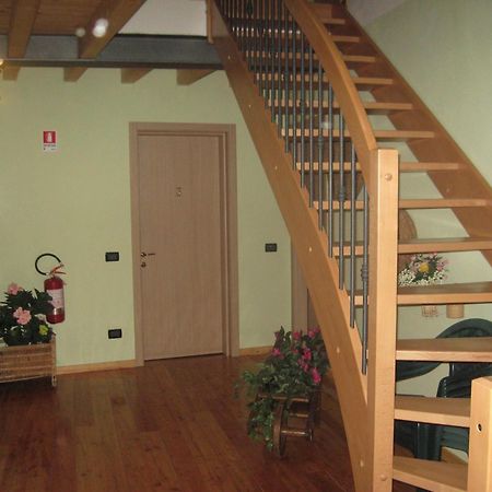 Antica Osteria Pace Hotel Moerna Kültér fotó