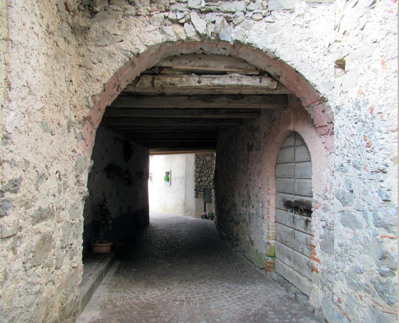 Antica Osteria Pace Hotel Moerna Kültér fotó
